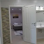 Gaestezimmer & 4*