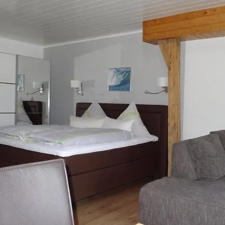 Gaestezimmer & Pensión Elskop