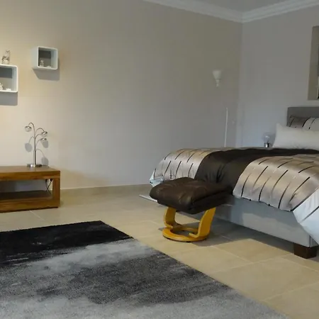 Gästezimmer&appartement 4*