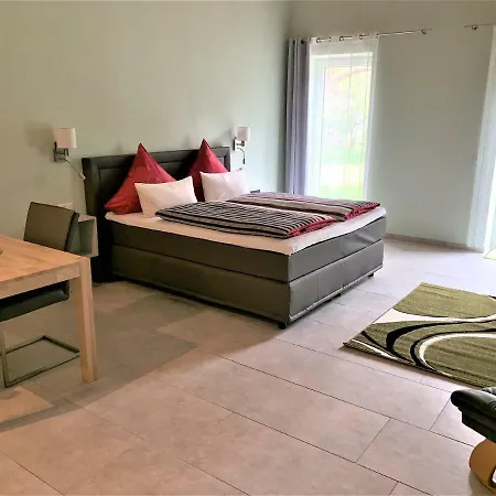 Gästezimmer&appartement 4*