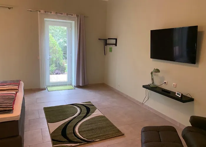 Gaestezimmer & בית הארחה Elskop